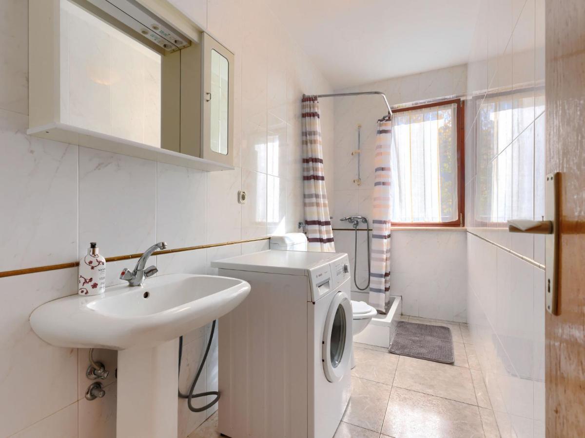 Apartment Alba By Interhome Rovigno Esterno foto